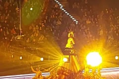 HolidayOnIce2023-03